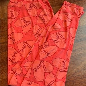 LulaRoe love heart OS leggings